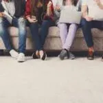 Jugendliche mit Medien