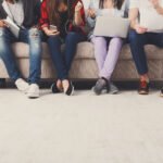 Jugendliche mit Medien